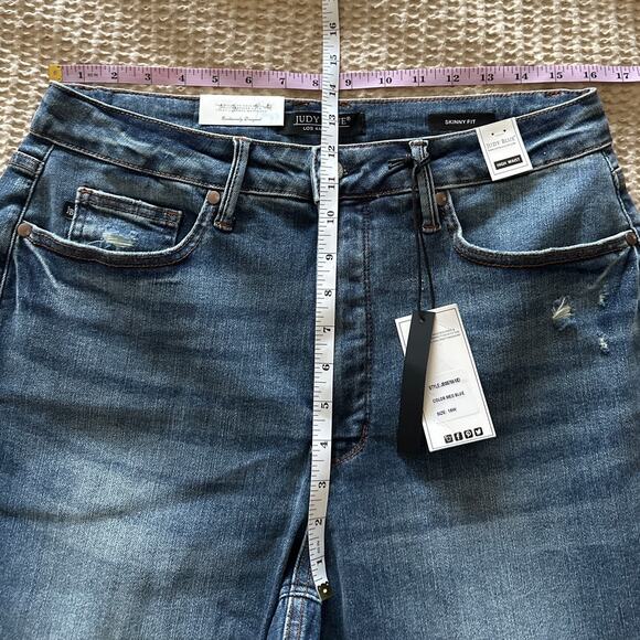 NWT Judy Blue High Waist Skinny Fit Raw Hem Jeans 16W Medium Blue - Picture 4 of 6
